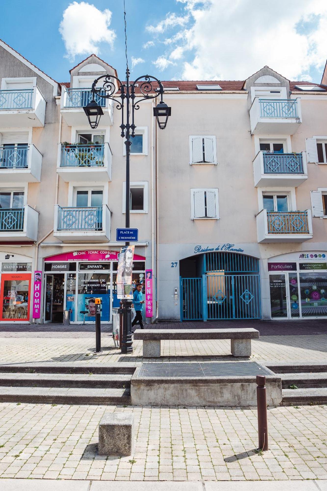 Апартаменты Cosy Studio Entre Paris Et Disneyland Paris Esbly Экстерьер фото